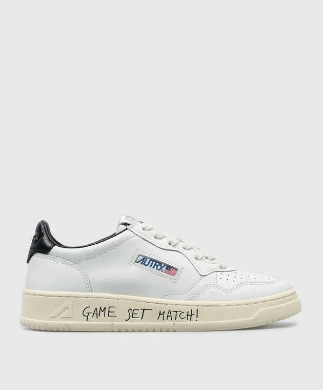 AUTRY Medalist white leather sneakers with an inscription print