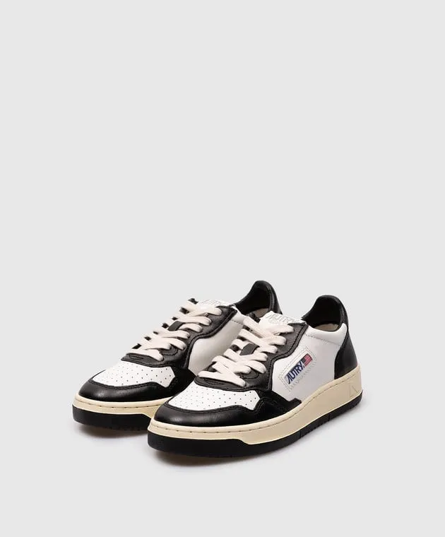 AUTRY White leather Medalist sneakers with logo patch