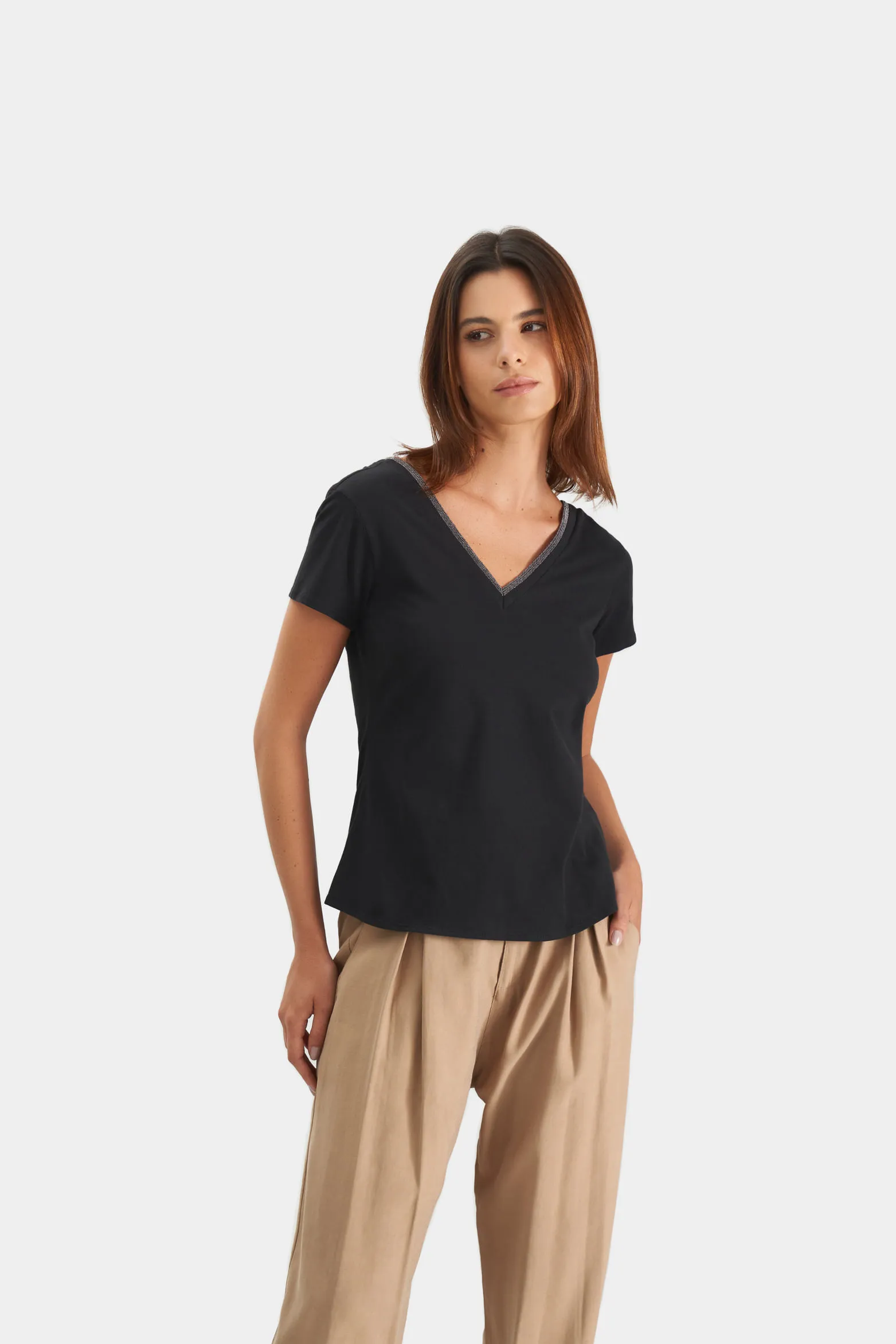 Camiseta básica para mujer millaré metálico decorativo