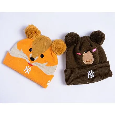 New Era Knit Animal Pom Beanie