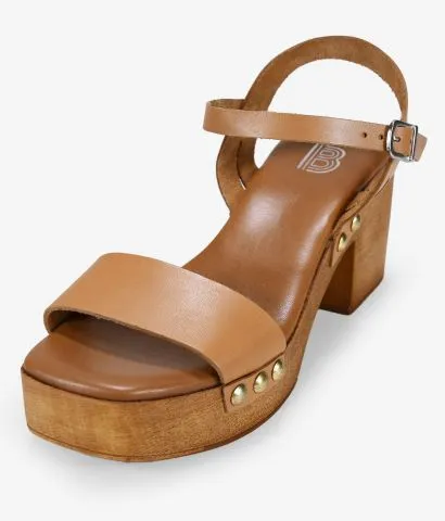 Sandalias marrones en piel 