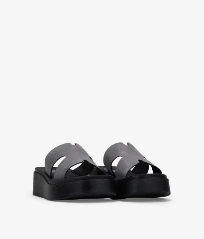 Sandalias plataforma negras con brillo